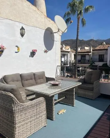 Nueva 79 Menyber Casa de Férias Nerja