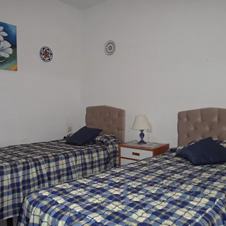 Nueva 79 Menyber * Nerja